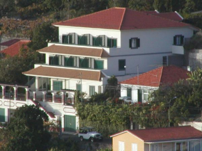 Гостиница Vila Marta  Фуншал